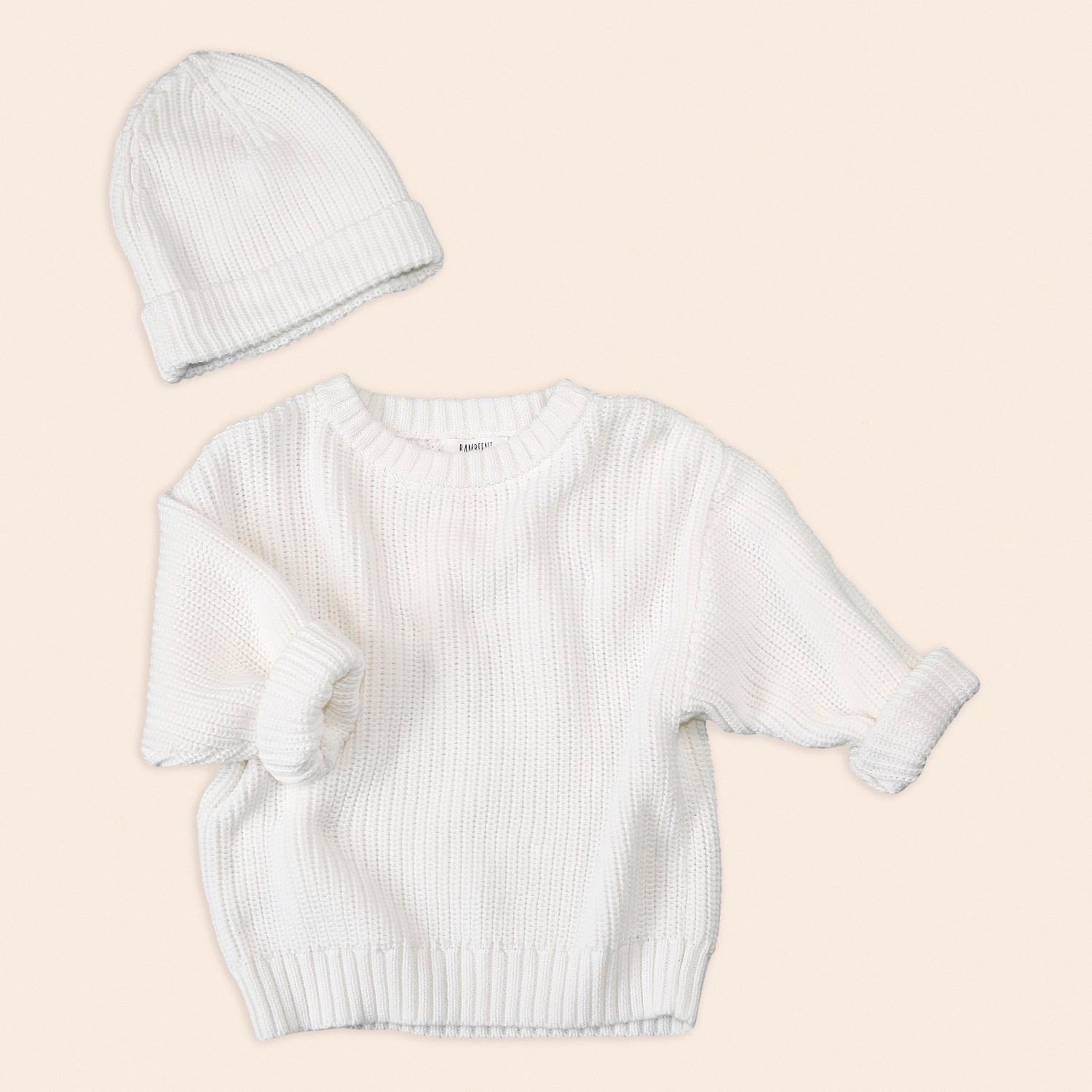 Strickset Pulli und Mütze weiß
