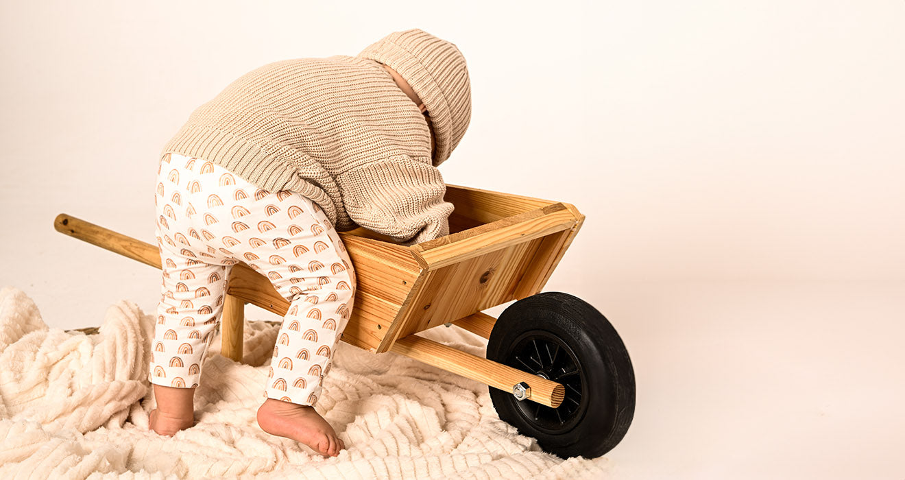 BAMBEENI: Hosen Banner