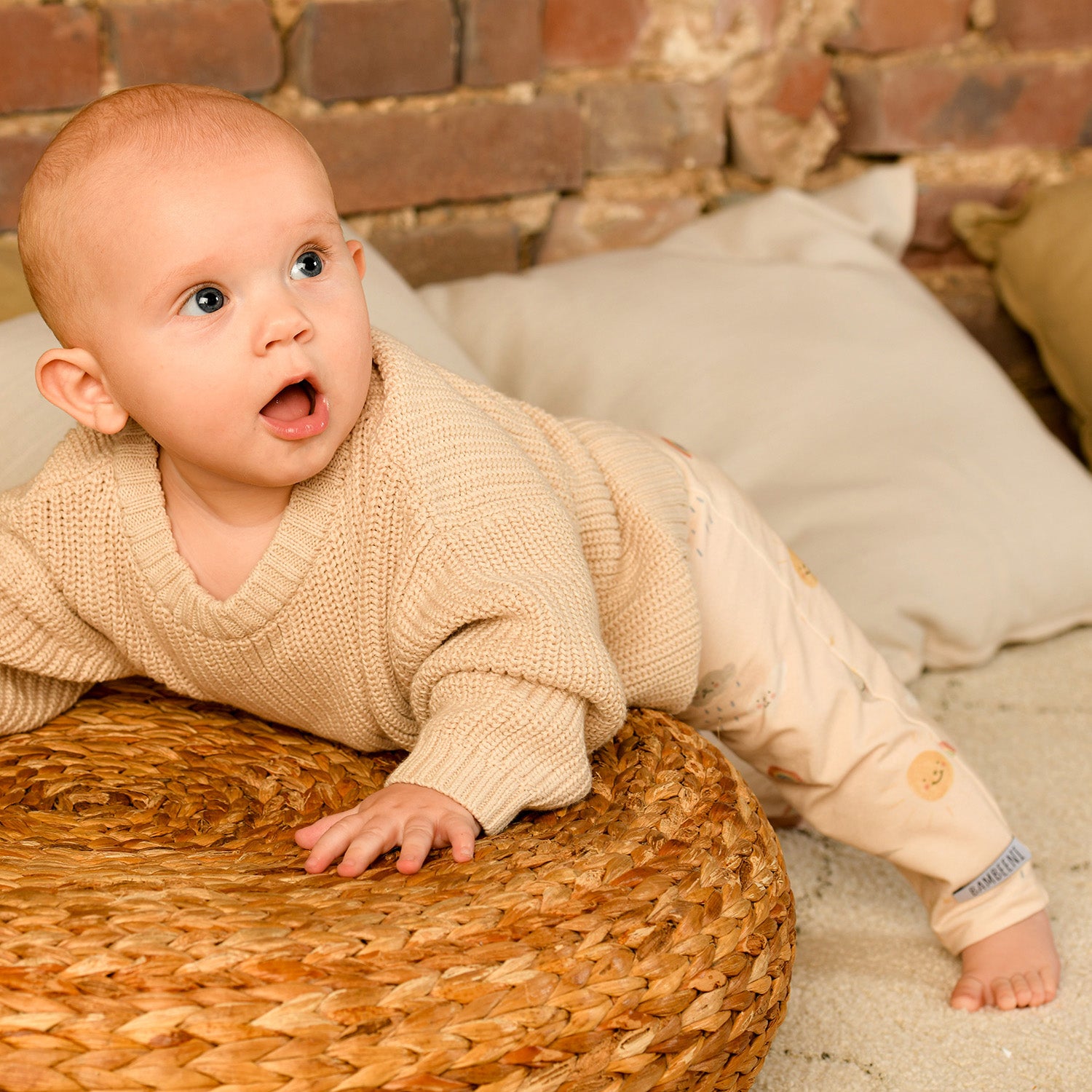 Strickset Pulli und Mütze beige