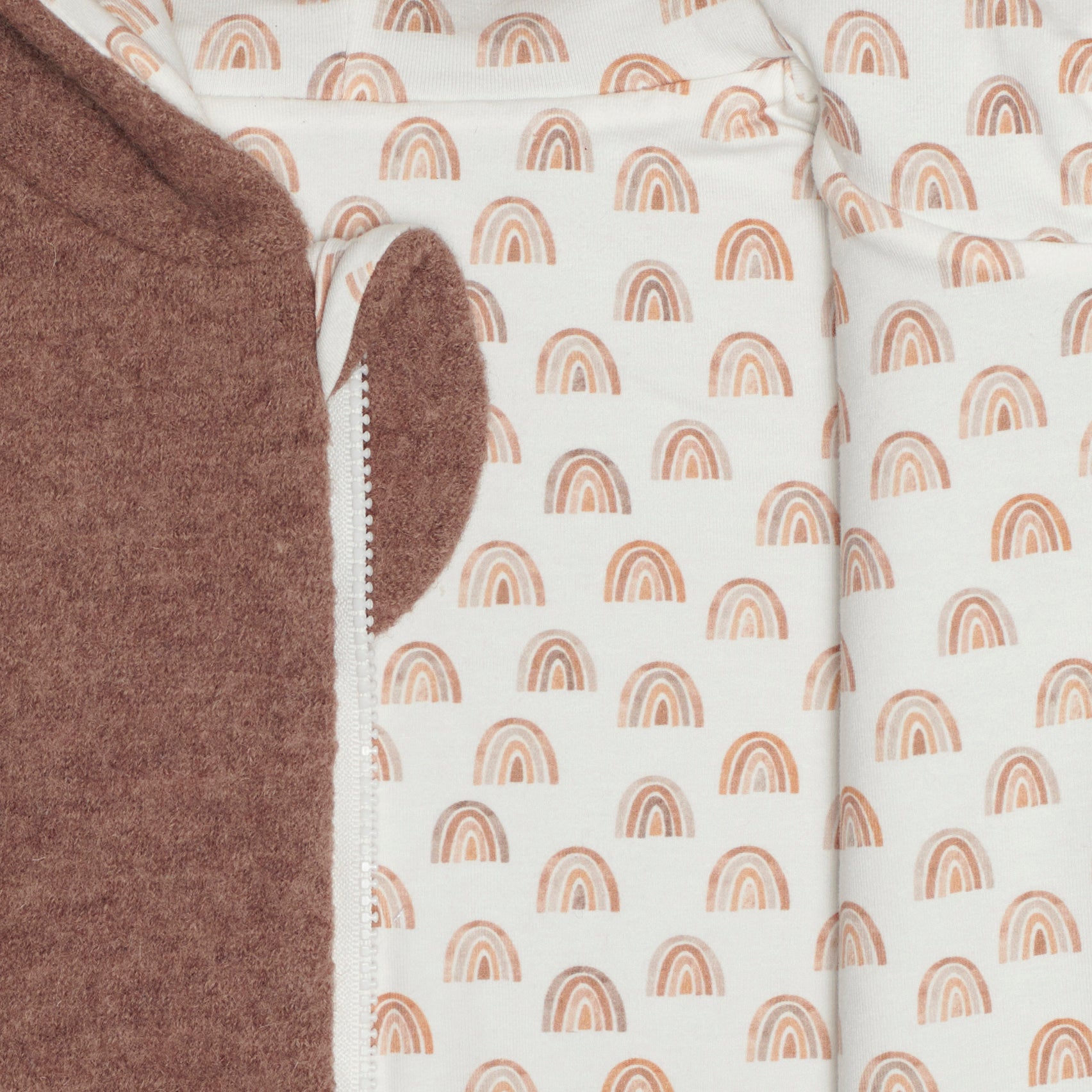Produktfoto brauner Walkoverall- Regenbogen- Bambeeni Walkoverall fuer Babys & Kinder aus 100% Schurwolle und Baumwollinnenfutter
